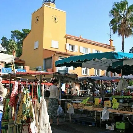 3 Etoiles - Parking - Wifi - Clim - Piscine Roquebrune-sur Argens