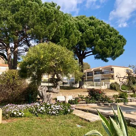 3 Etoiles - Parking - Wifi - Clim - Piscine Appartement Roquebrune-sur-Argens